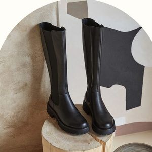 LLS Willow Knee High Chelsea Boots - black - brand new - run small